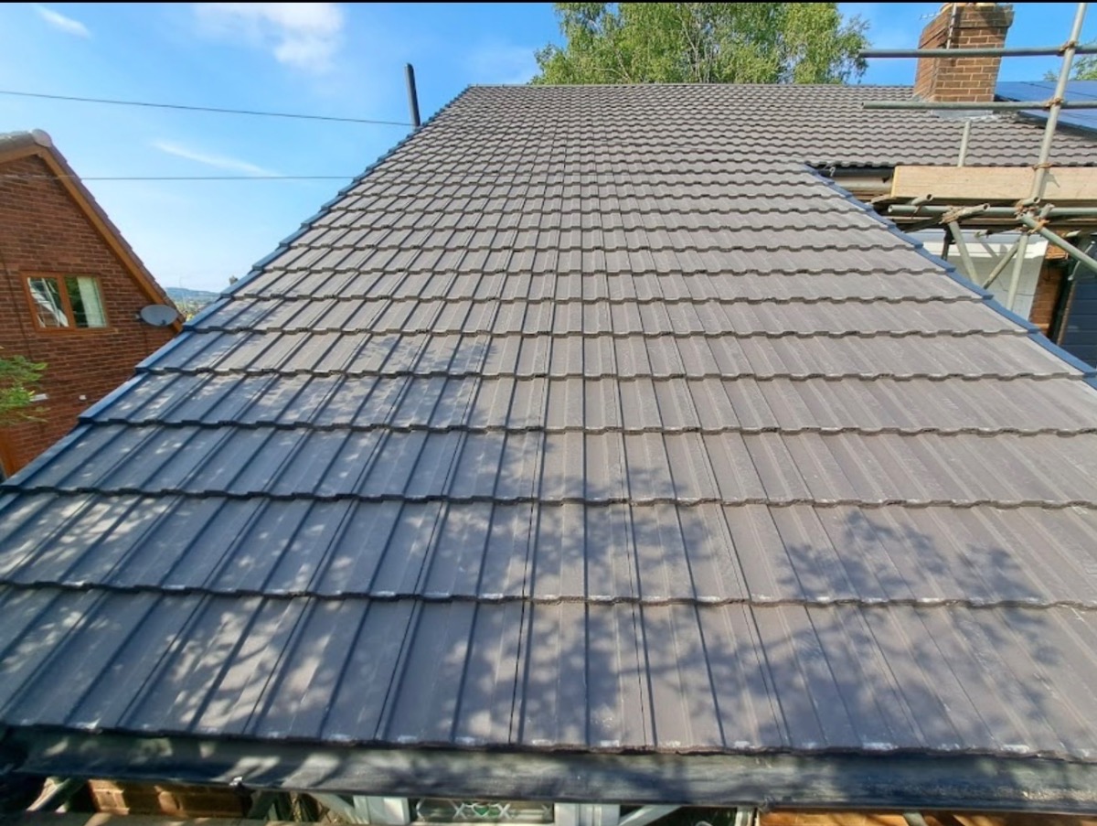 Roofer: Image 2